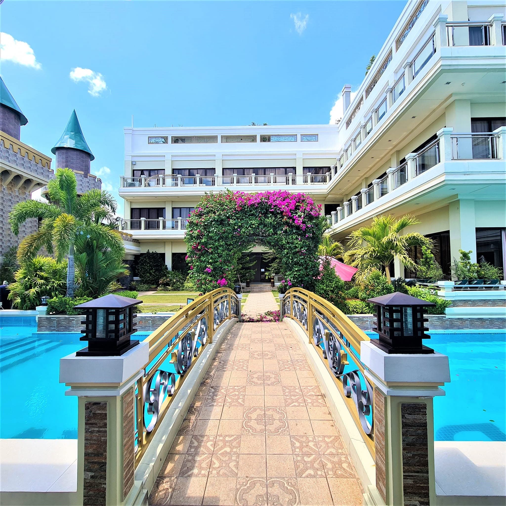  Sheperds Palace, Dalayap, Candaba, Pampanga
